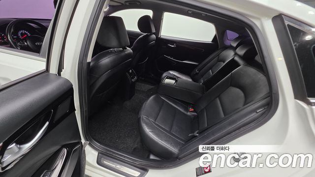 Kia K7 2017 — photo 16