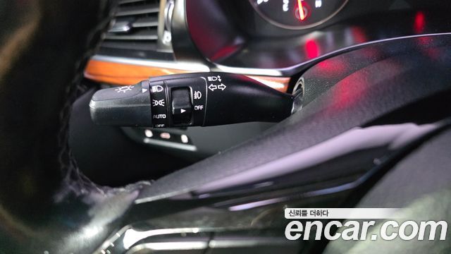 Kia K7 2017 — photo 33
