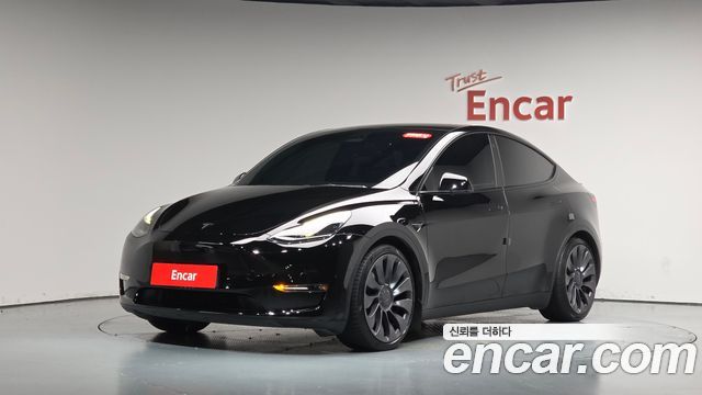 Tesla Model Y 2021 — photo 34