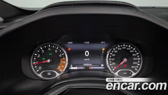 Jeep Renegade 2021 — photo 11