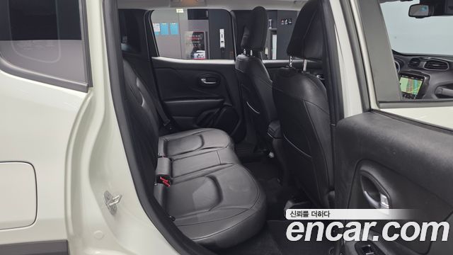 Jeep Renegade 2021 — photo 16