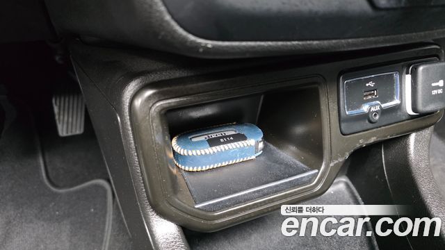 Jeep Renegade 2021 — photo 31
