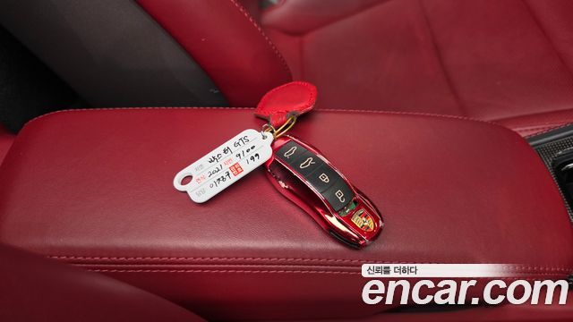 Porsche 718 2021 — photo 20