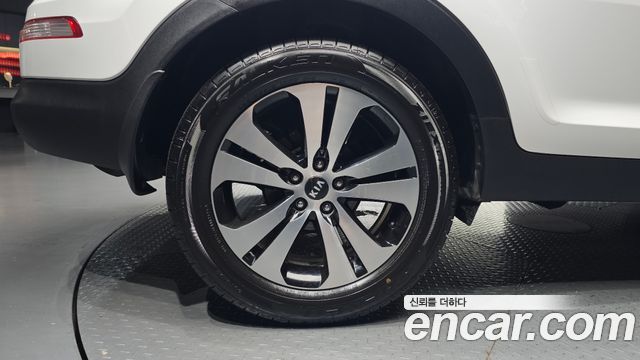 Kia Sportage 2012 — photo 5
