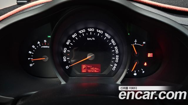 Kia Sportage 2012 — photo 8