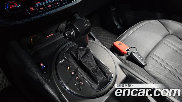 Kia Sportage 2012 — photo 9
