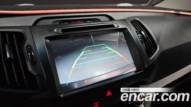 Kia Sportage 2012 — photo 15