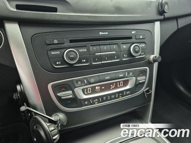 Renault Korea SM5  2015 — photo 10