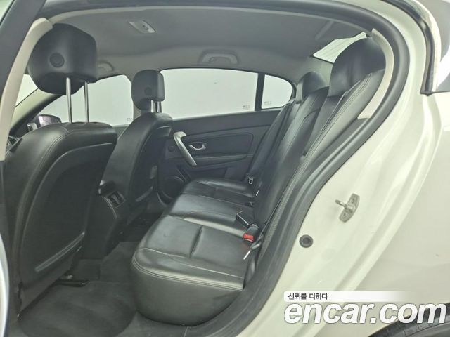 Renault Korea SM5  2015 — photo 12