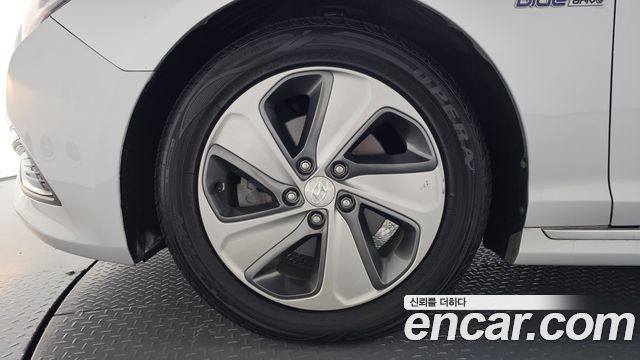 Hyundai Sonata 2015 — photo 7