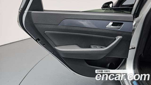 Hyundai Sonata 2015 — photo 15