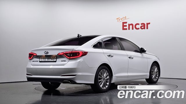 Hyundai Sonata 2015 — photo 2