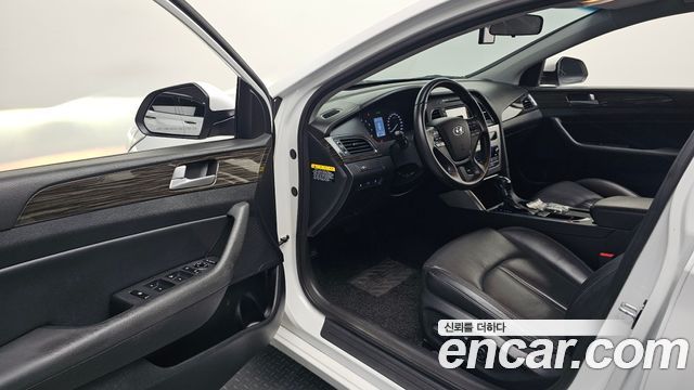Hyundai Sonata 2015 — photo 10
