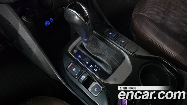 Hyundai Santafe 2017 — photo 9