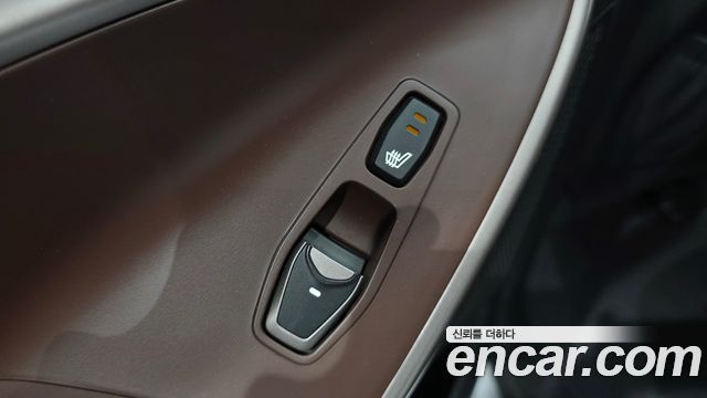 Hyundai Santafe 2017 — photo 19