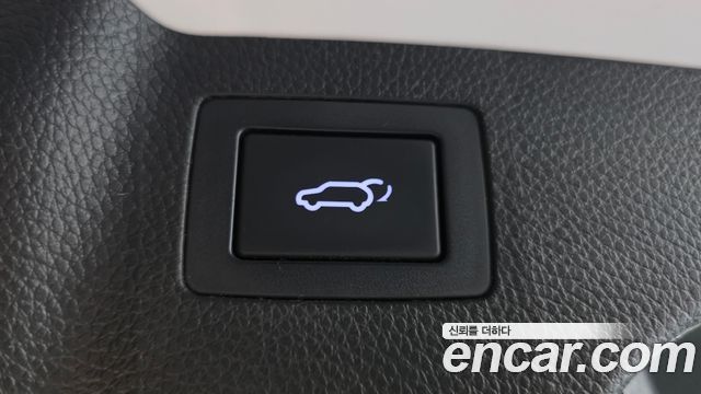 Hyundai Santafe 2017 — photo 20