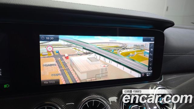 Mercedes-Benz CLS-Class 2019 — photo 15