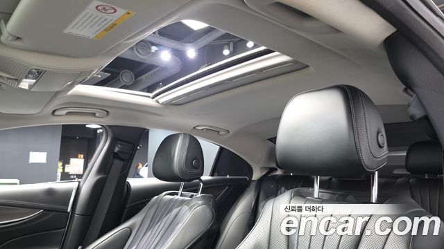Mercedes-Benz CLS-Class 2019 — photo 17