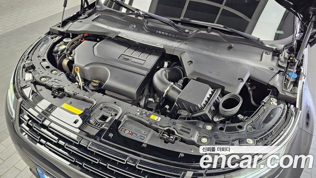 Land Rover Range Rover Evoque 2025 — photo 6