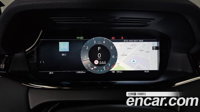 Land Rover Range Rover Evoque 2025 — photo 11