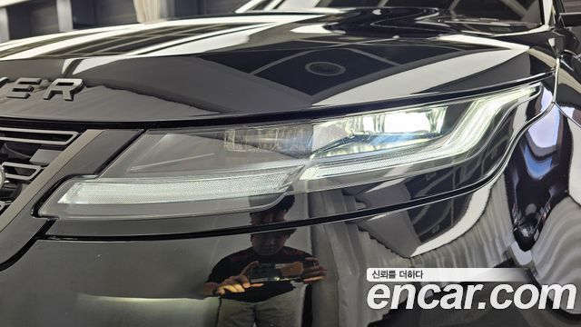 Land Rover Range Rover Evoque 2025 — photo 8