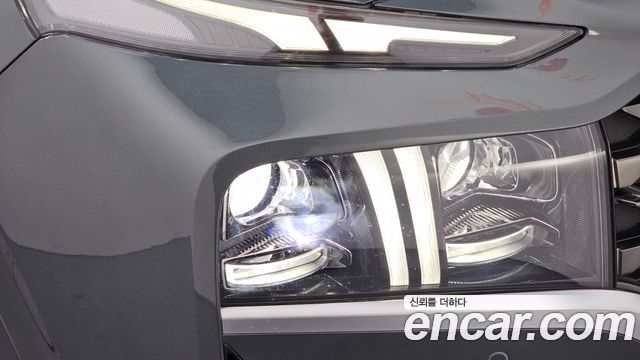 Hyundai Santafe 2021 — photo 8