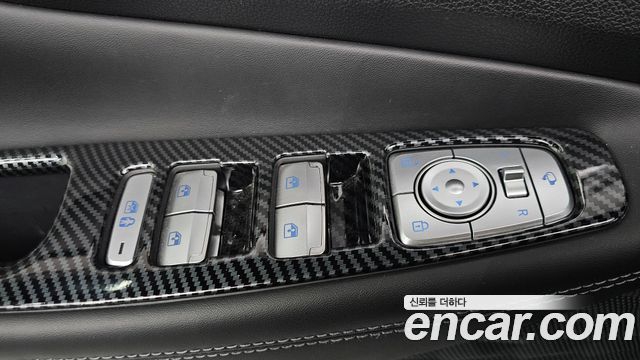 Hyundai Santafe 2021 — photo 29