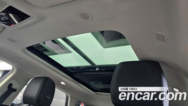 Land Rover Range Rover Evoque 2025 — photo 23