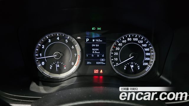 Hyundai Venue 2020 — photo 11