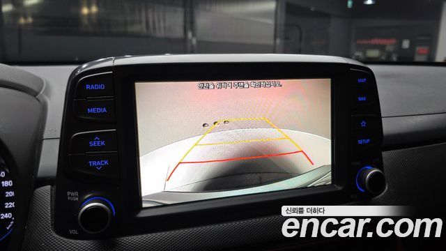 Hyundai Kona 2018 — photo 16