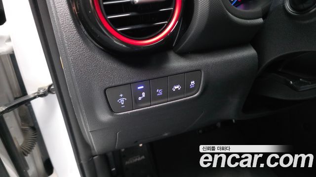 Hyundai Kona 2018 — photo 19
