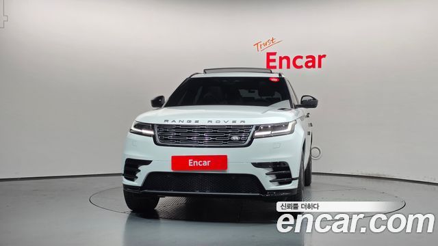 Land Rover Range Rover Velar 2026 — photo 3