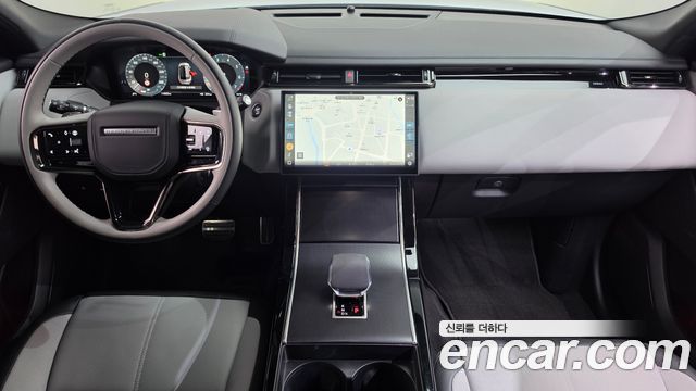 Land Rover Range Rover Velar 2026 — photo 10
