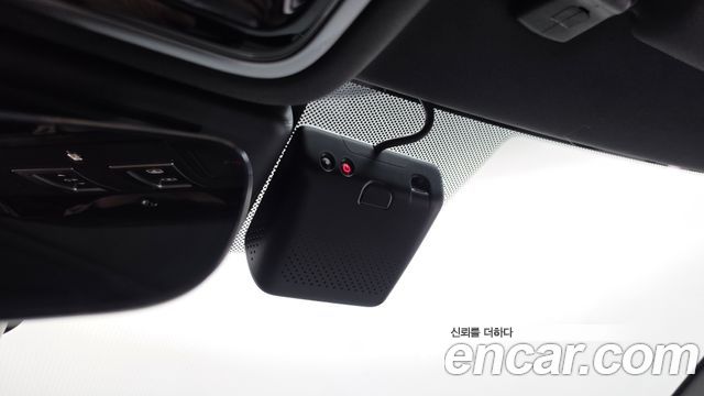 Land Rover Range Rover Velar 2026 — photo 26