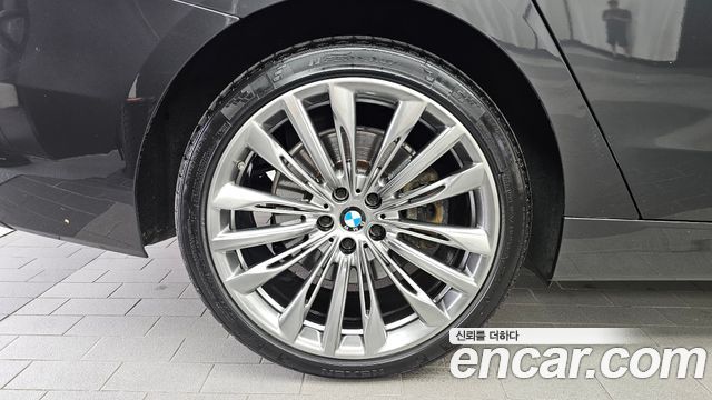 BMW Gran Turismo 2019 — photo 5
