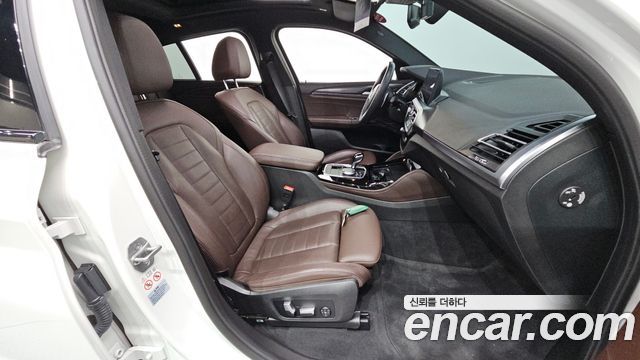 BMW X4 2022 — photo 18