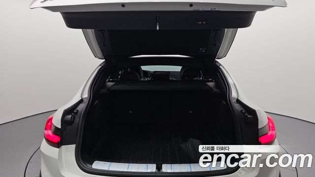 BMW X4 2022 — photo 26