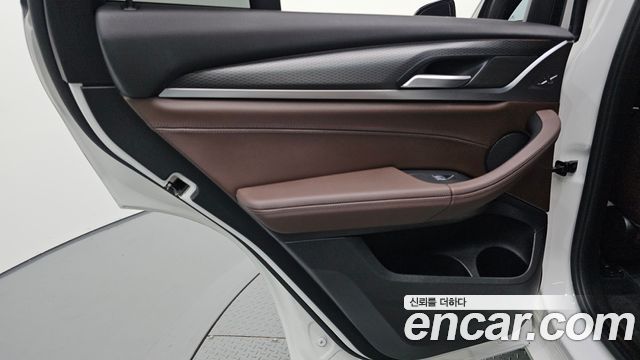 BMW X4 2022 — photo 15