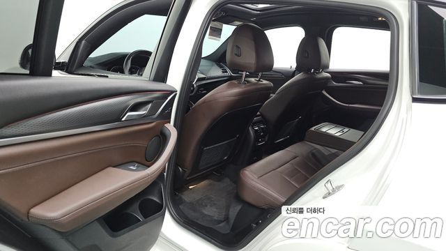 BMW X4 2022 — photo 16