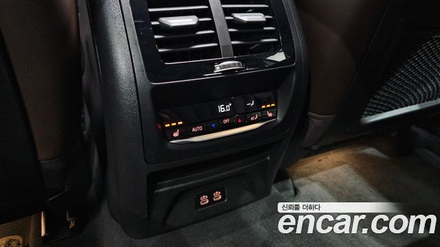 BMW X4 2022 — photo 32