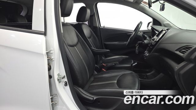 Chevrolet Korea Spark 2019 — photo 11