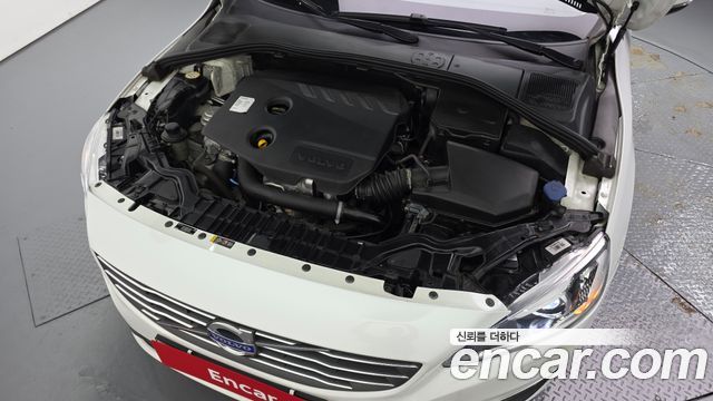 Volvo S60 2014 — photo 6