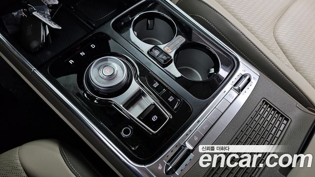 Kia Canival 2024 — photo 12