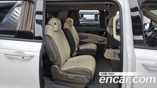 Kia Canival 2024 — photo 18
