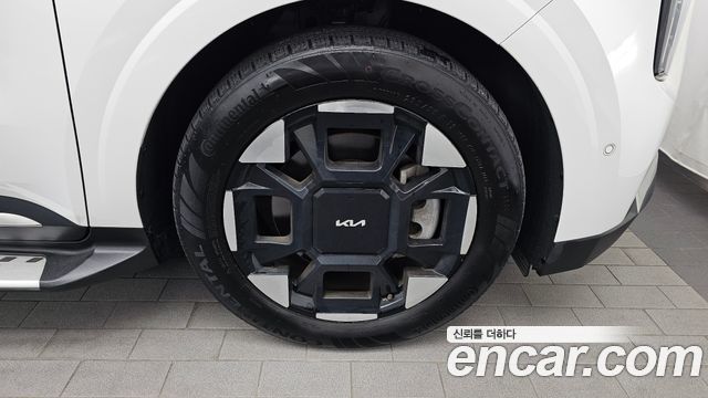 Kia Canival 2024 — photo 7