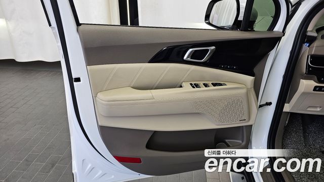 Kia Canival 2024 — photo 14