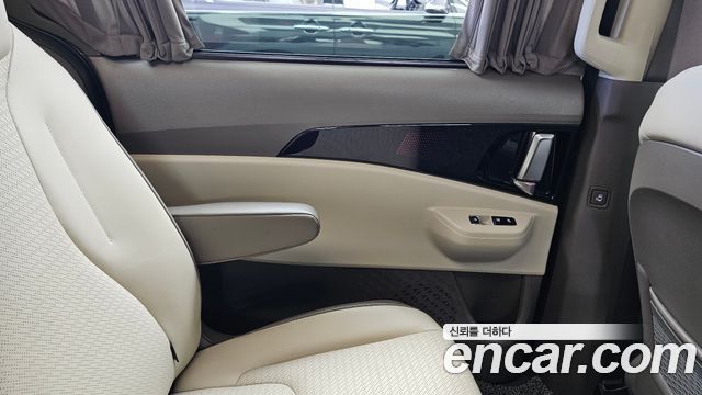 Kia Canival 2024 — photo 15