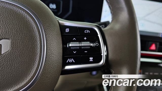 Kia Canival 2024 — photo 32