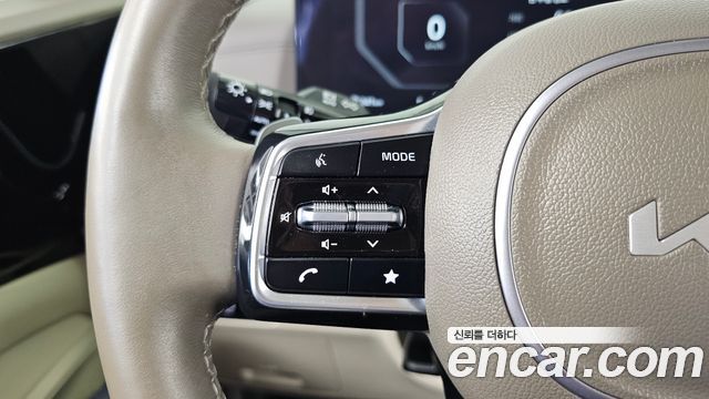Kia Canival 2024 — photo 34