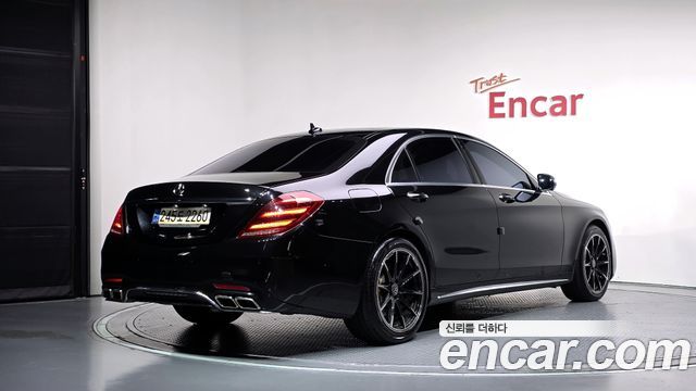 Mercedes-Benz S-Class 2015 — photo 2